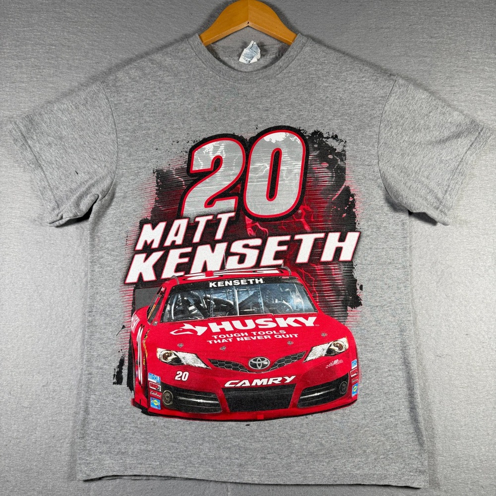 Matt Kenseth 20 Husky Toyota Camry NASCAR Racing T-Shirt Grey Mens Medium